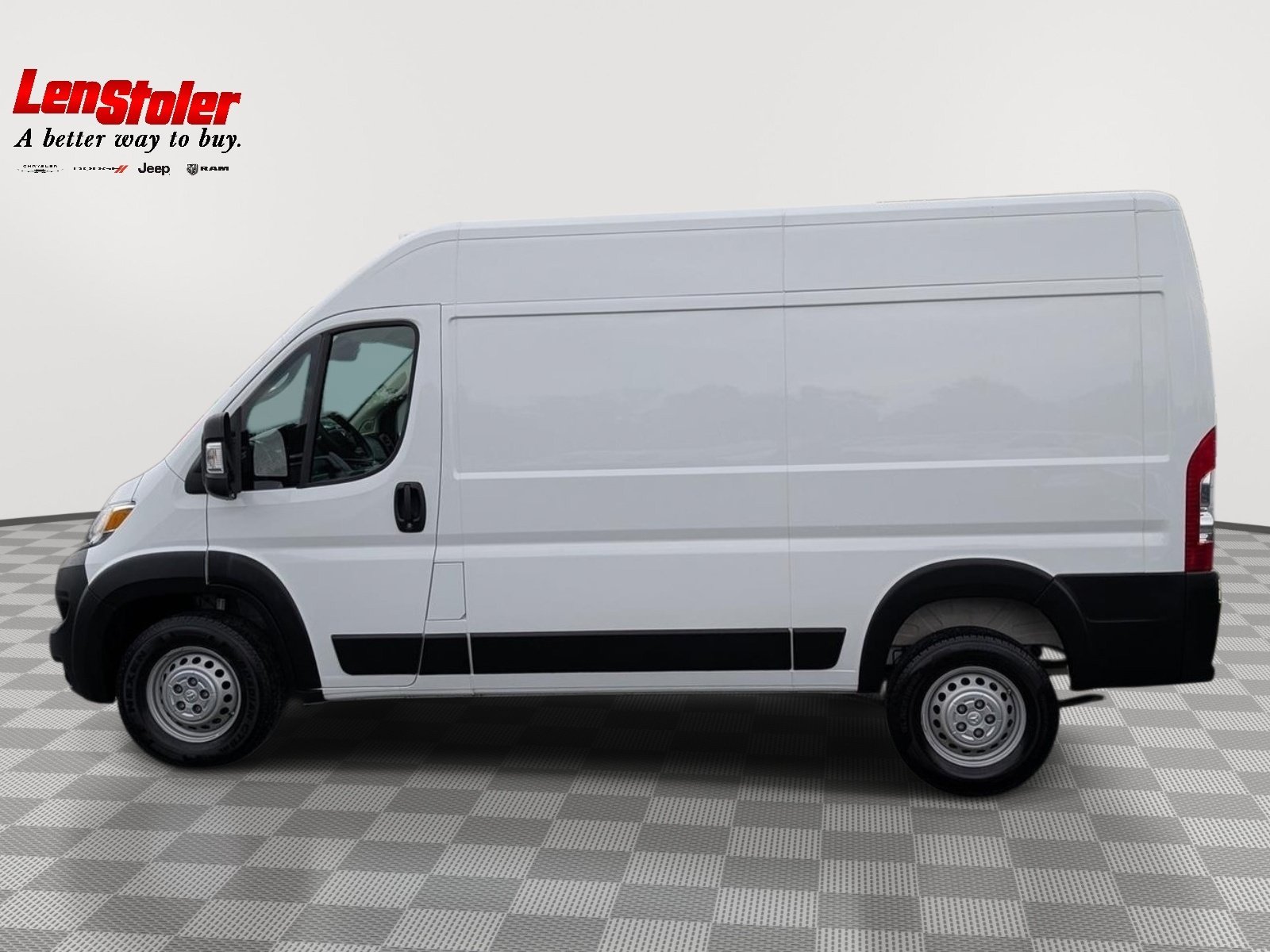 Used 2024 RAM ProMaster 2500 w/ Convenience Group FWD image 2