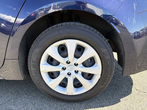 Used 2024 Toyota Corolla LE image 5