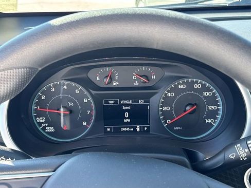 Used 2022 Chevrolet Malibu LT image 14