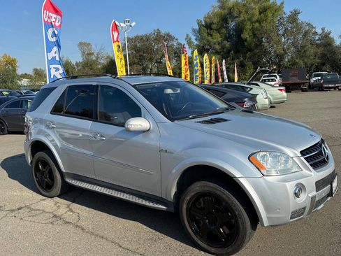Used 2007 Mercedes-Benz ML 63 AMG 4MATIC image 3