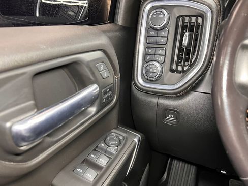 Used 2021 GMC Sierra 1500 AT4 AWD/4WD image 15