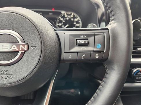 Used 2024 Nissan Pathfinder SL w/ Cargo Package image 30