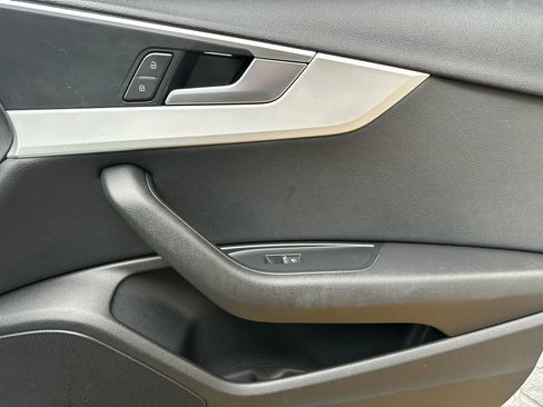 Used 2017 Audi A4 2.0T Premium image 15