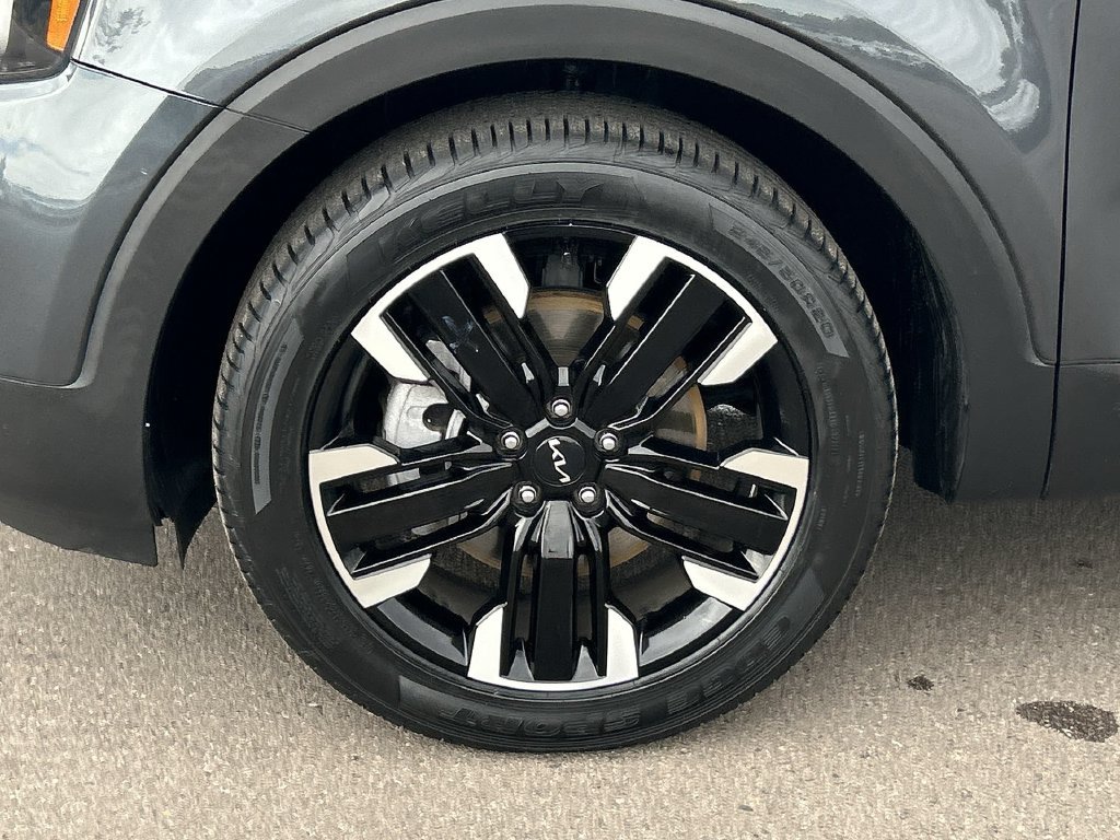 Used 2023 Kia Telluride SX Prestige AWD/4WD image 34