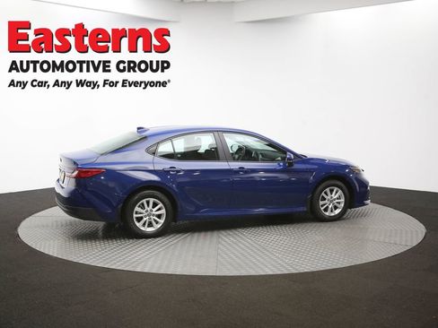 Used 2025 Toyota Camry LE w/ Convenience Package image 41