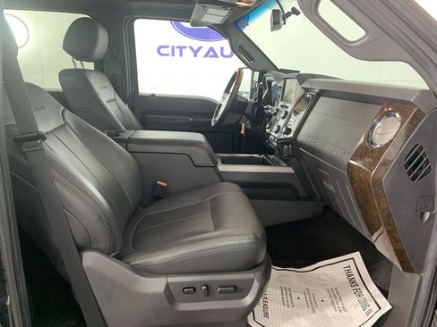 Used 2015 Ford F350 Platinum image 40