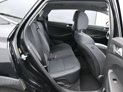 Used 2021 Hyundai Tucson Value FWD image 33
