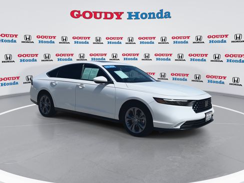Certified 2024 Honda Accord EX image 2