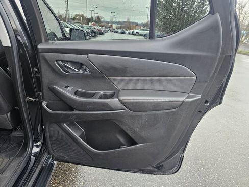 Used 2020 Chevrolet Traverse Premier image 15