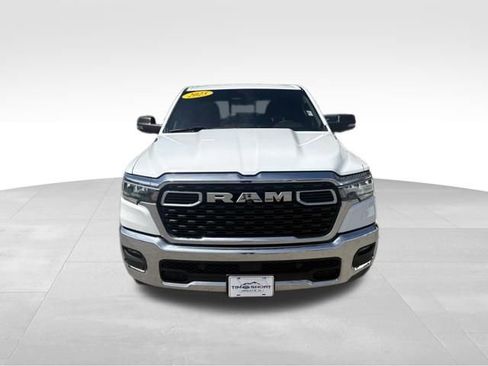Used 2025 RAM 1500 Big Horn AWD/4WD image 7