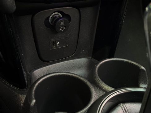 Used 2022 MINI Cooper S image 31