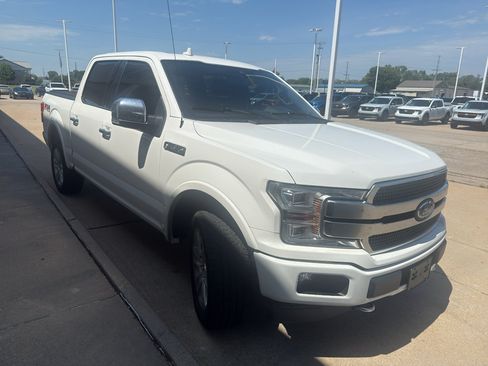 Used 2020 Ford F150 Platinum w/ Equipment Group 701A Luxury AWD/4WD image 4