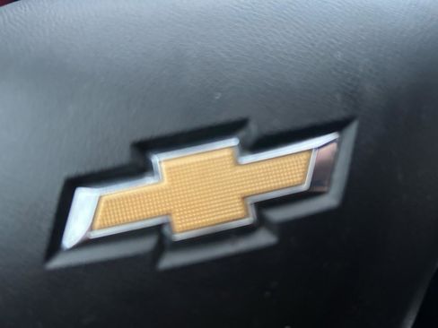 Used 2020 Chevrolet Equinox LT w/ Driver Convenience Package image 20