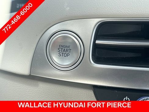 Used 2024 Hyundai Palisade Limited AWD/4WD image 27