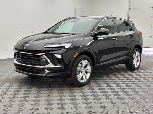 New 2026 Buick Encore GX Preferred w/ Advanced Technology Package AWD/4WD image 2