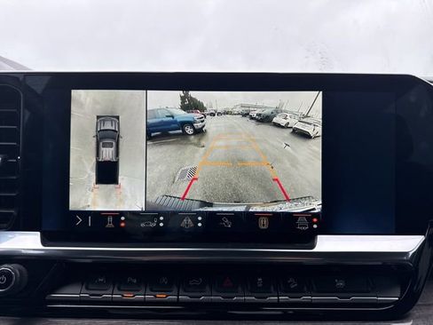 Used 2024 Chevrolet Silverado 1500 LTZ w/ Technology Package image 33