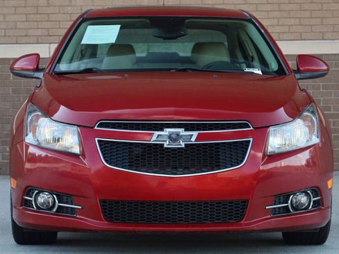 Used 2014 Chevrolet Cruze LTZ w/ Sun, Sound and Sport Package FWD image 5