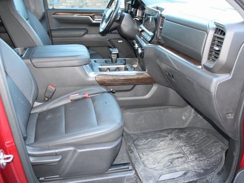 Used 2024 GMC Sierra 1500 Elevation w/ Elevation Premium Package image 16