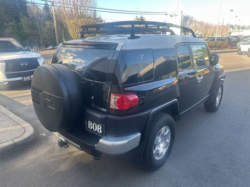 Used 2007 Toyota FJ Cruiser 4WD image 5