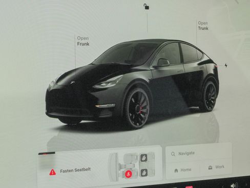 Used 2022 Tesla Model Y Performance AWD/4WD image 18