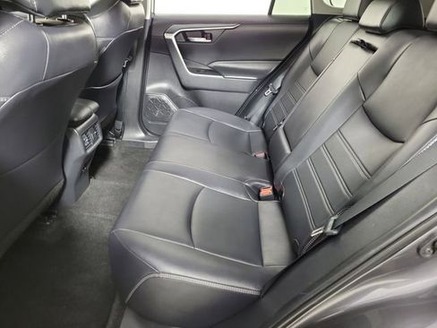 Used 2022 Toyota RAV4 XLE Premium FWD image 12