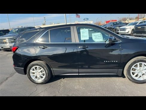 Certified 2024 Chevrolet Equinox LT w/ LPO, Floor Liner Package image 9