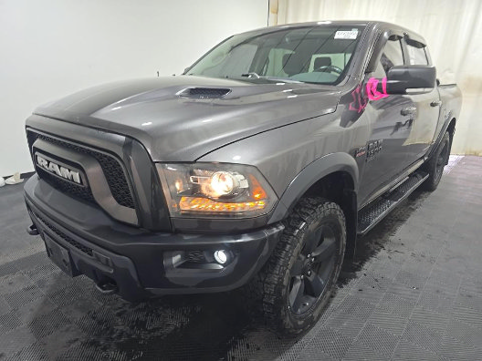 Used 2019 RAM 1500 Warlock AWD/4WD image 3