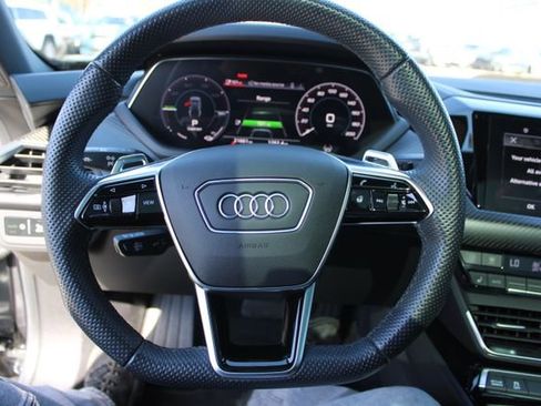 Used 2022 Audi e-tron GT Prestige w/ Prestige Package AWD/4WD image 17