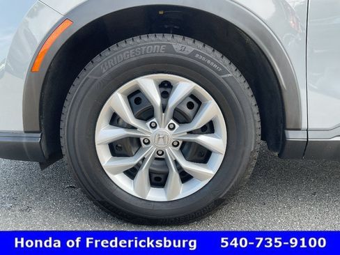 Certified 2025 Honda CR-V LX image 9