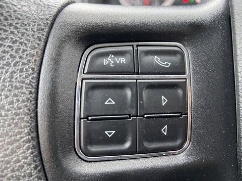 Used 2020 RAM 1500 Tradesman w/ Chrome Appearance Group image 13