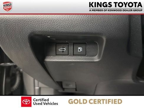 Certified 2023 Toyota Crown XLE image 23