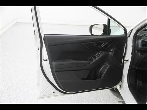 Used 2018 Subaru Impreza 2.0i AWD/4WD image 4