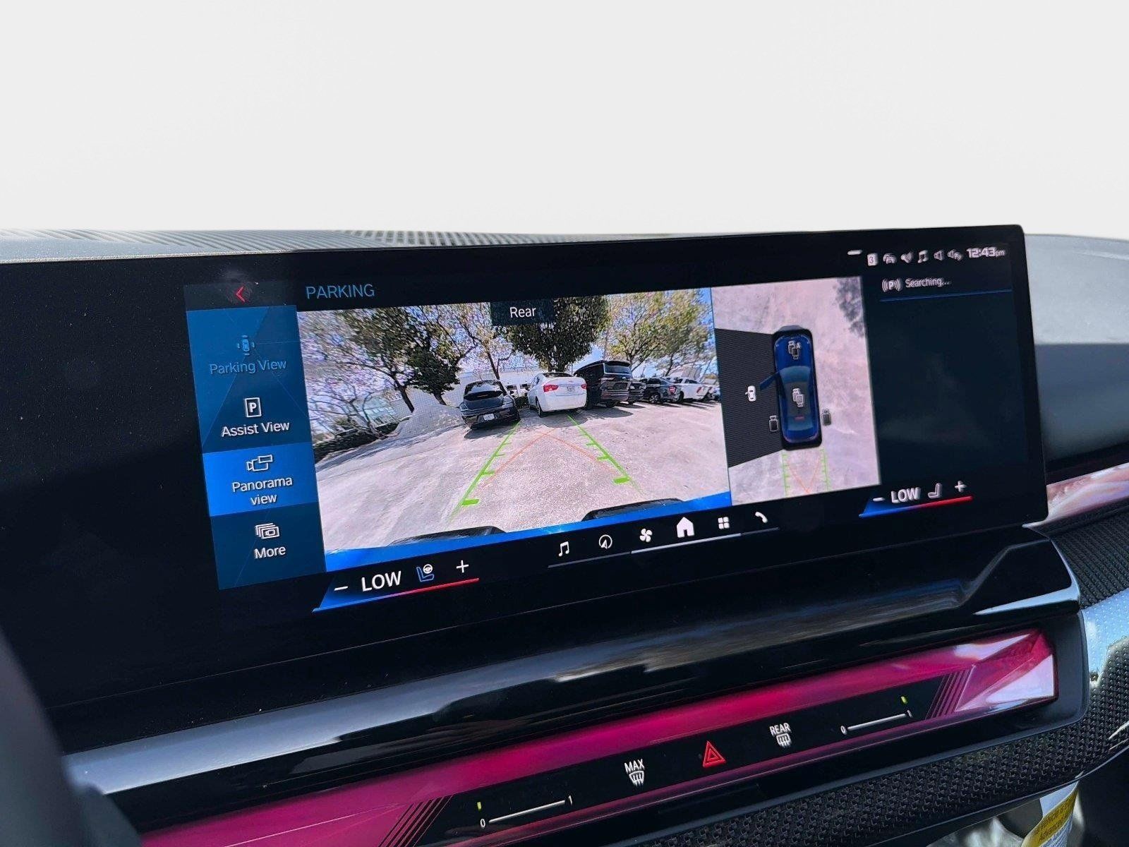Used 2025 BMW M5 AWD/4WD image 40
