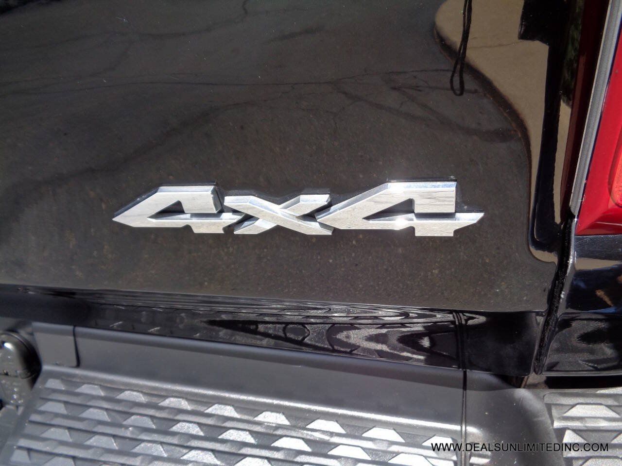 Used 2020 RAM 1500 Big Horn AWD/4WD image 7