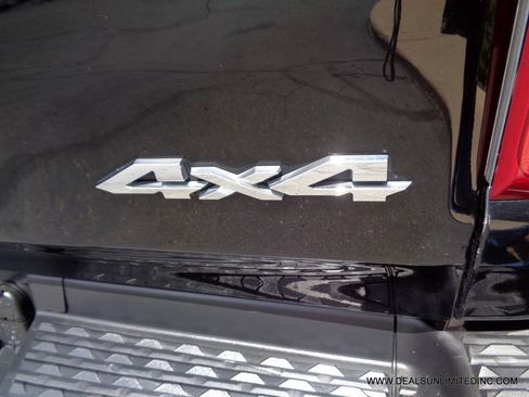 Used 2020 RAM 1500 Big Horn AWD/4WD image 7