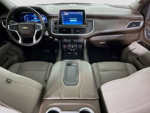 Used 2022 Chevrolet Tahoe LT AWD/4WD image 13