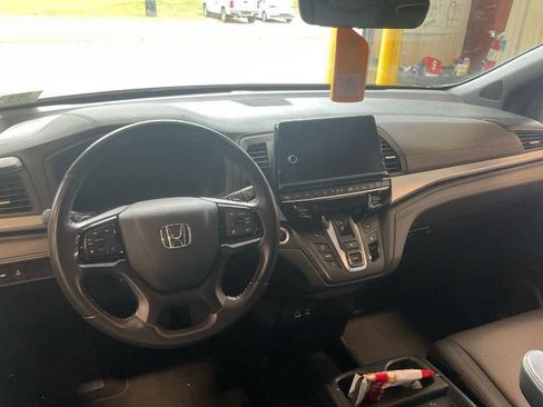 Used 2025 Honda Odyssey Sport-L image 2