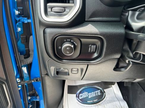 Used 2022 RAM 1500 Big Horn AWD/4WD image 25