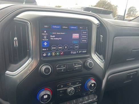 Used 2023 Chevrolet Silverado 2500 LTZ image 12