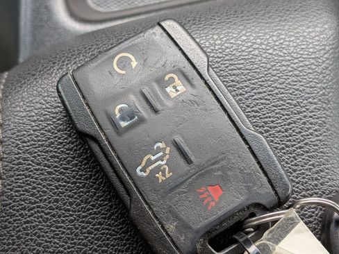 Used 2021 Chevrolet Silverado 1500 Custom image 28