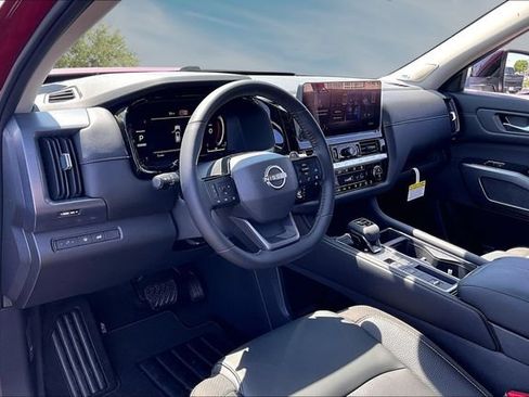 New 2026 Nissan Pathfinder SL w/ SL Premium Package FWD image 7