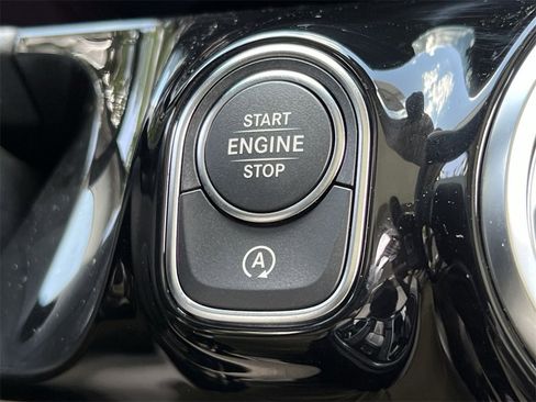 Certified 2026 Mercedes-Benz GLA 250 4MATIC image 31