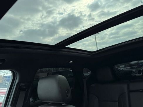 Used 2019 Chevrolet Blazer RS image 52