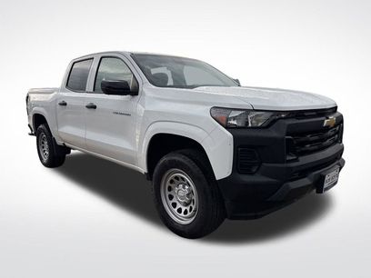 Used 2024 Chevrolet Colorado W/T w/ Technology Package