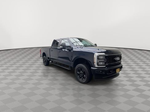 Used 2024 Ford F250 XL w/ STX Appearance Package image 32