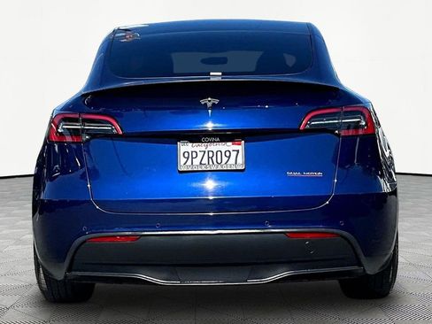 Used 2022 Tesla Model Y Performance image 5