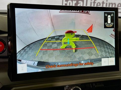 Certified 2024 Toyota Tacoma TRD Sport w/ TRD Sport Upgrade Package AWD/4WD image 5