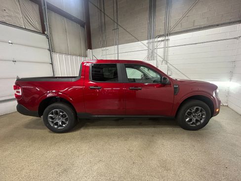 Used 2025 Ford Maverick XLT w/ XLT Luxury Package FWD image 6
