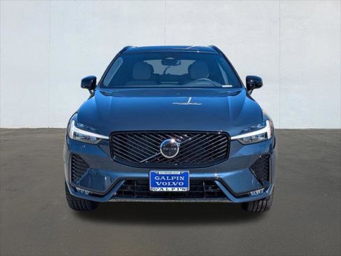 New 2026 Volvo XC90 B6 Core AWD/4WD image 4