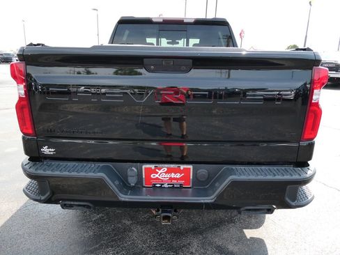 Used 2020 Chevrolet Silverado 1500 LT Trail Boss w/ Midnight Edition AWD/4WD image 7